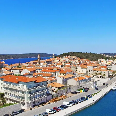 Olga-4 By Interhome *