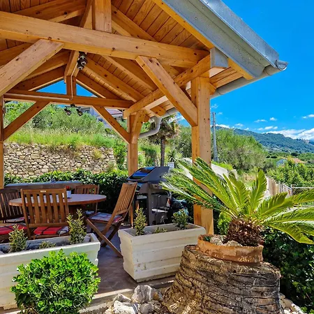 Olga-4 By Interhome * Banjol