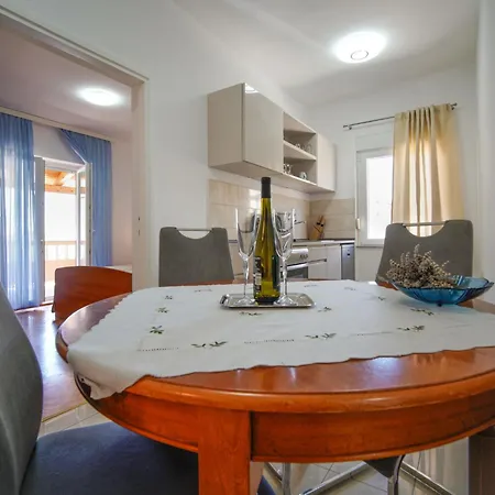 Olga-4 By Interhome Apartamento *