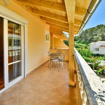 Olga-4 By Interhome Banjol