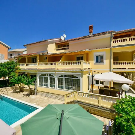 Olga-4 By Interhome * Banjol