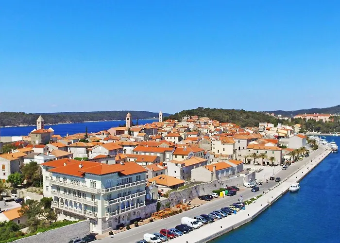 Olga-4 By Interhome *