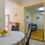 Olga.4 Apartment
