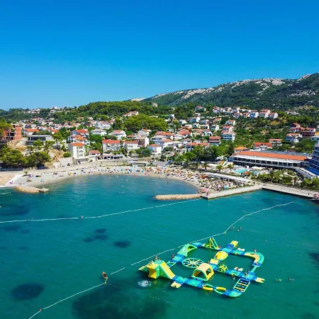 Olga-4 By Interhome Banjol